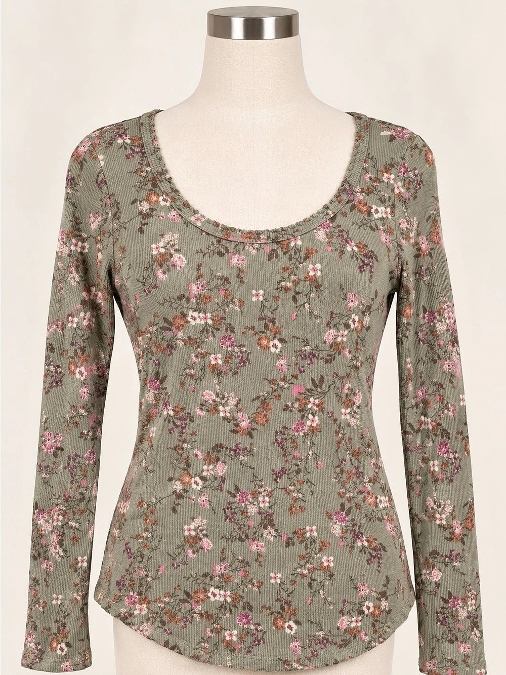 WallFlower M Sage Green Floral Ribbed Long Sleeve Scoop Neck Lettuce Trim Top